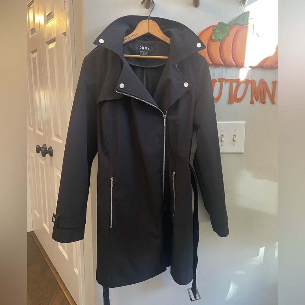 DKNY Black Trench coat with hood. Uniques zipper design. Size Medium.